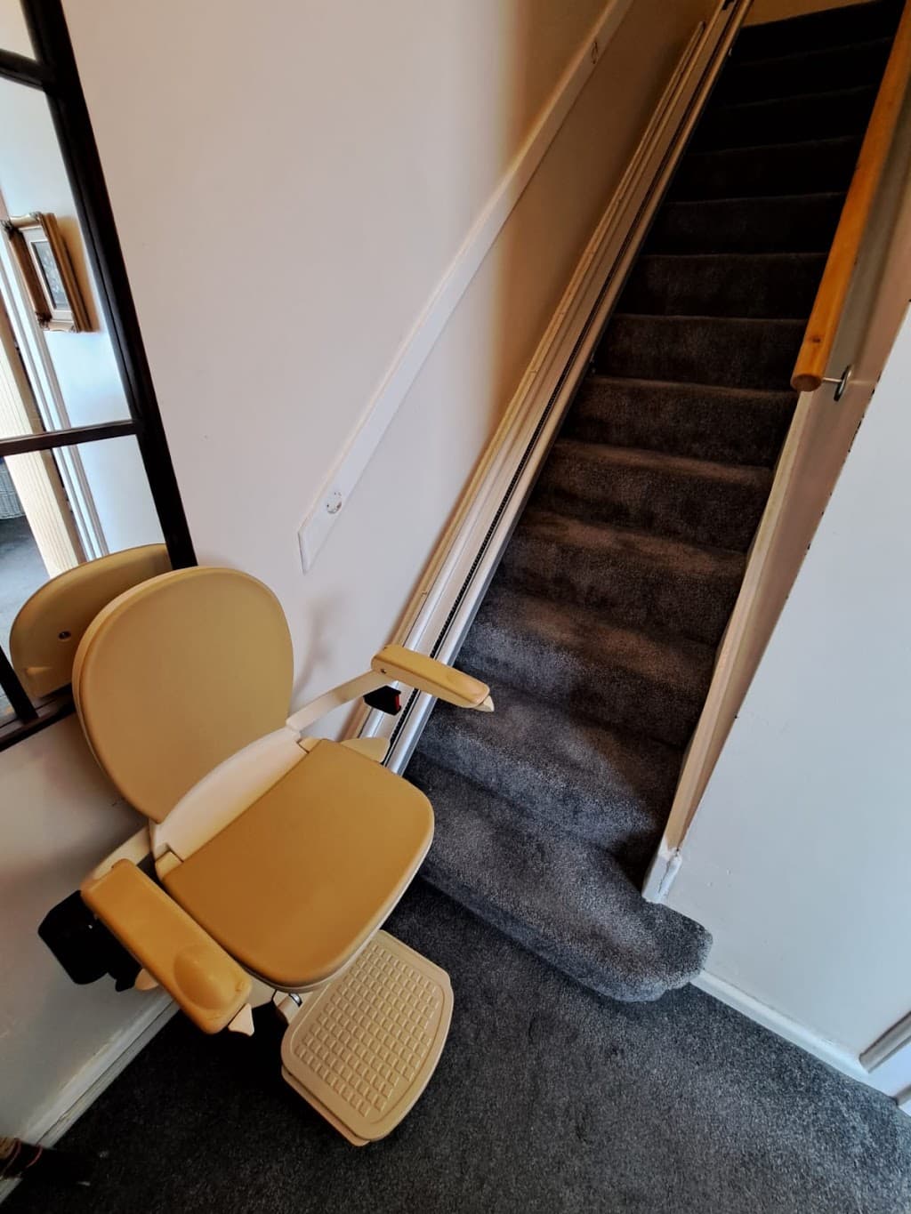 24hr Stairlift Repairs Services