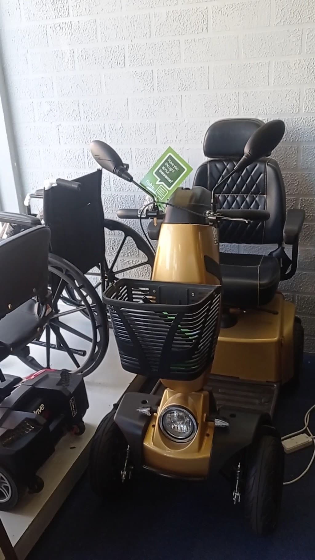 SCOOTERS2U (a2bmobility)